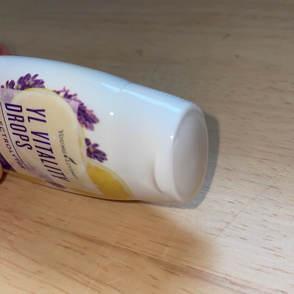 New Young Living Vitality Drops - Lavender Lemonade - Picture 3 of 3